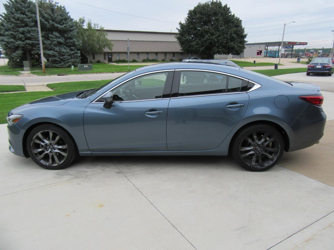 Mazda MAZDA6 i Grand Touring 2016
