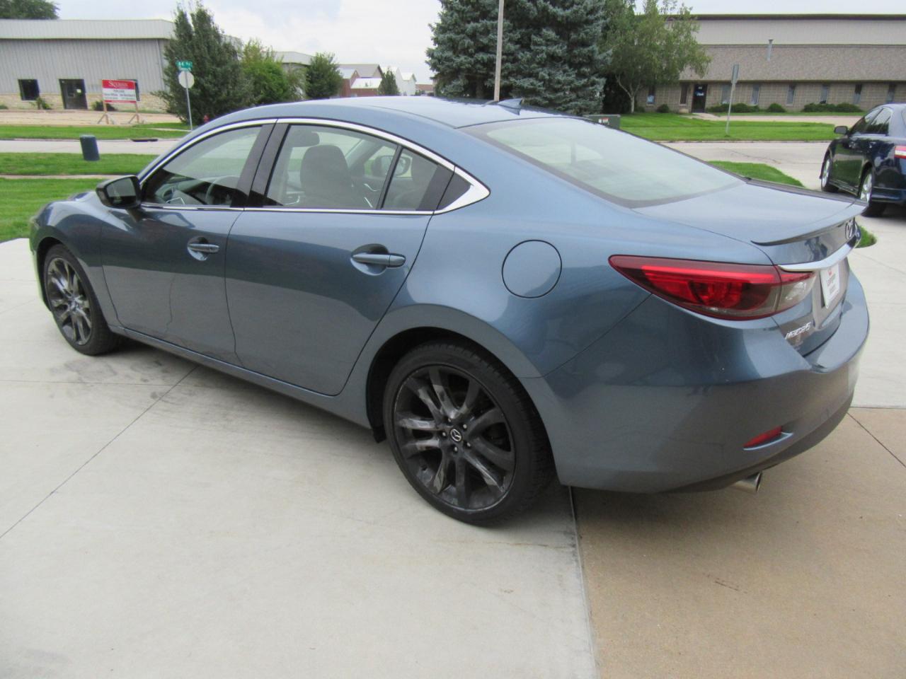 Mazda MAZDA6 i Grand Touring 2016