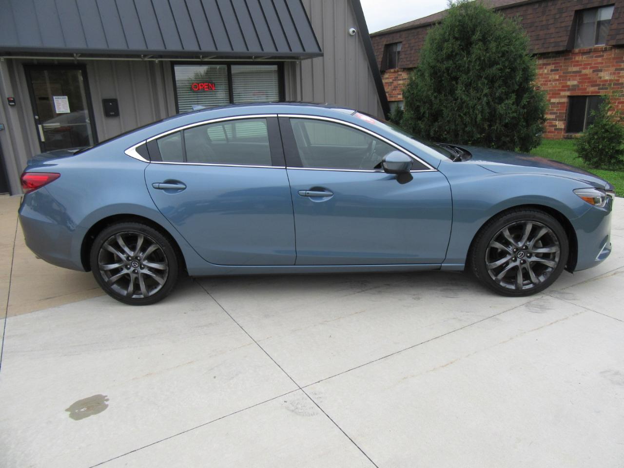 Mazda MAZDA6 i Grand Touring 2016