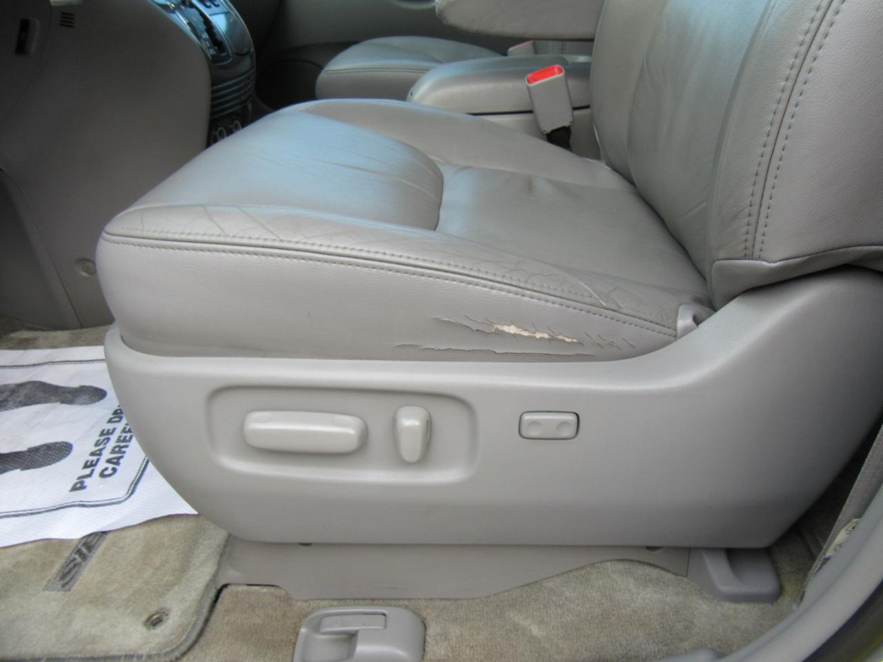 Toyota Sienna XLE 2008