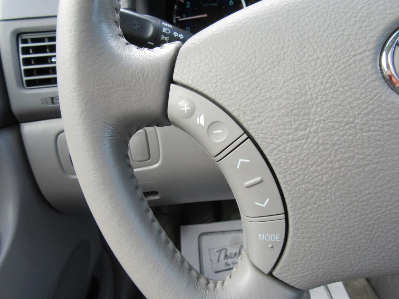 Toyota Sienna XLE 2008