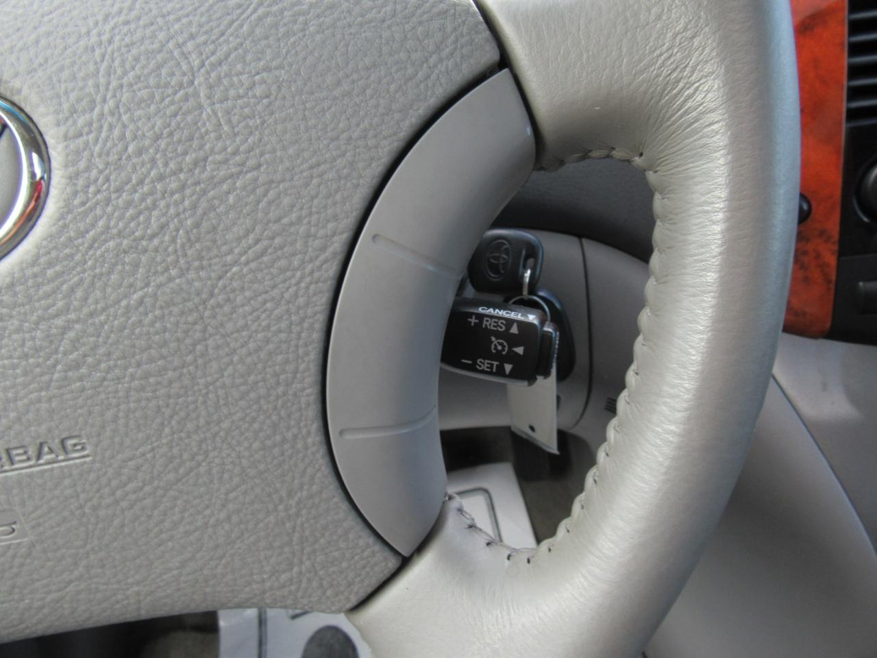 Toyota Sienna XLE 2008
