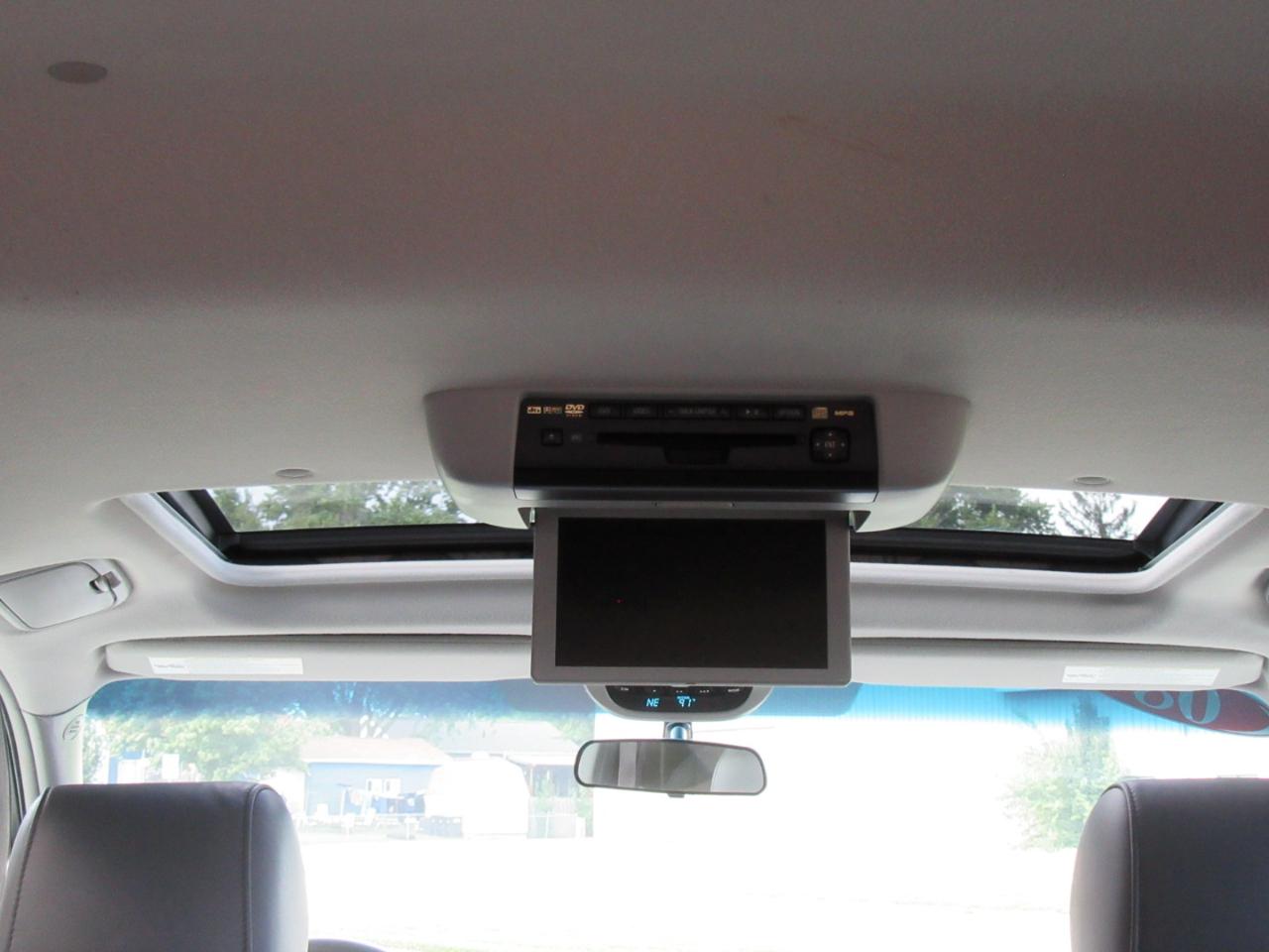 Toyota Sienna XLE 2008