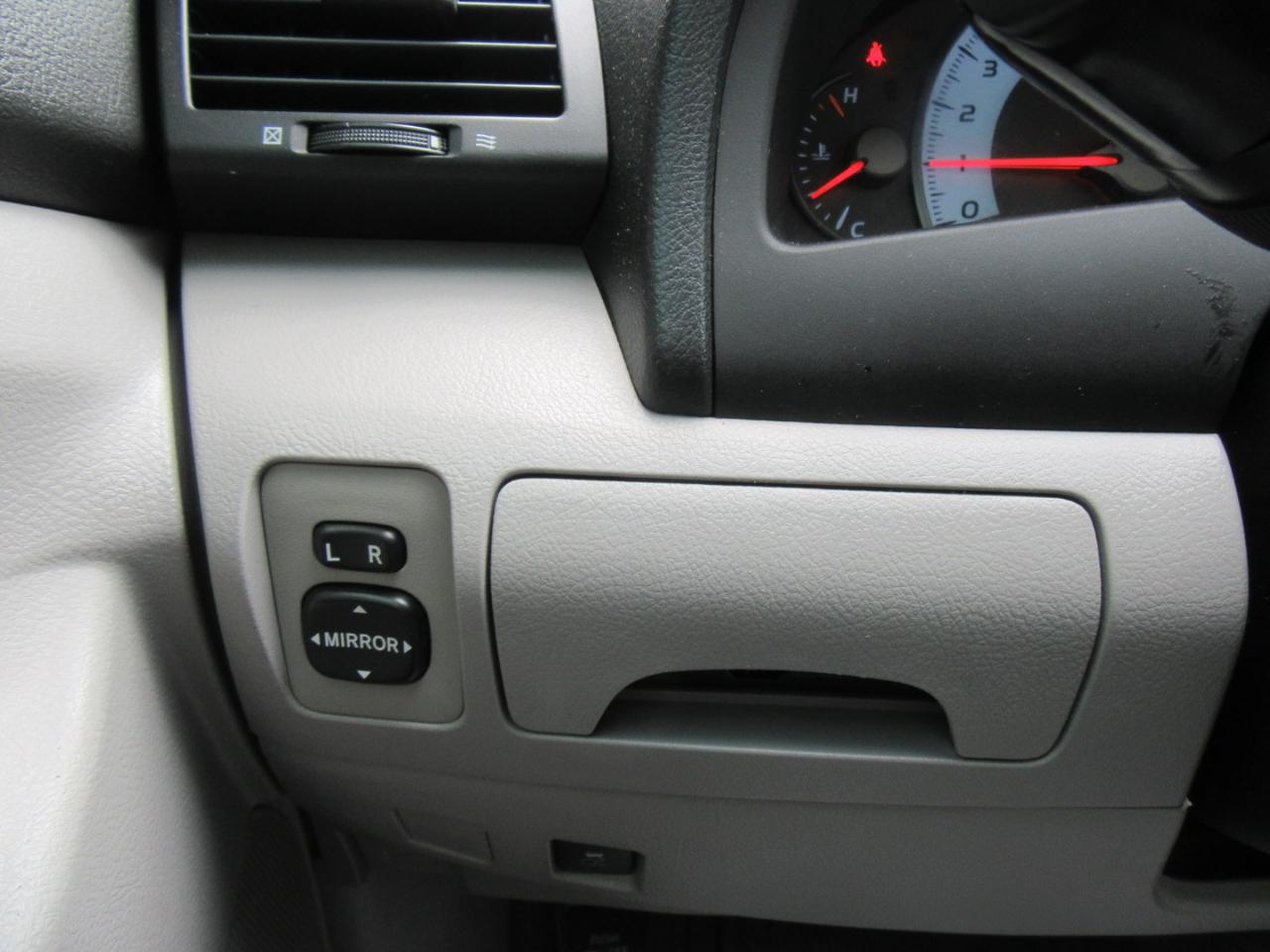 Toyota Camry SE 2011