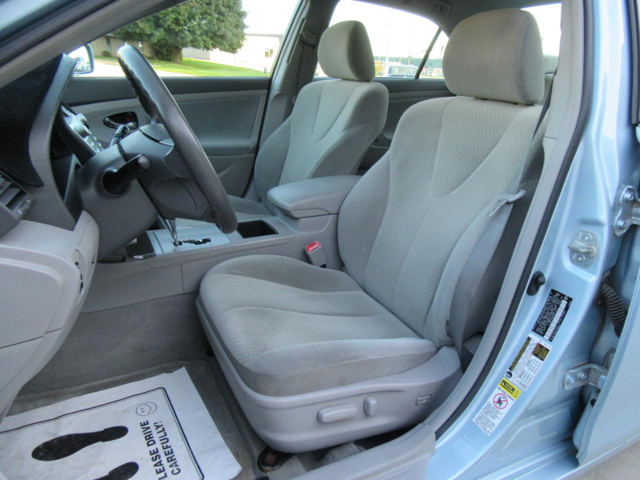 Toyota Camry LE 2009