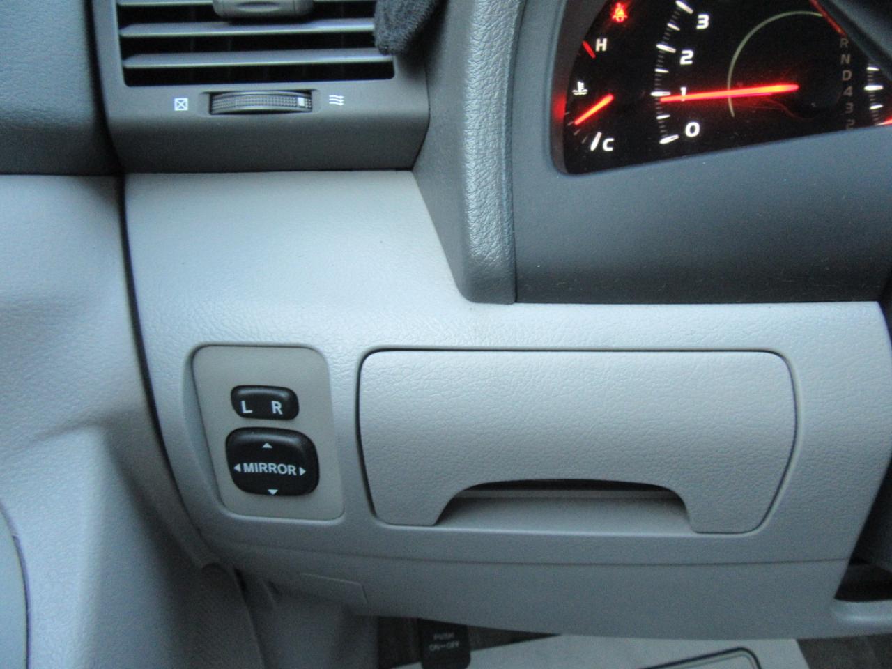 Toyota Camry LE 2009