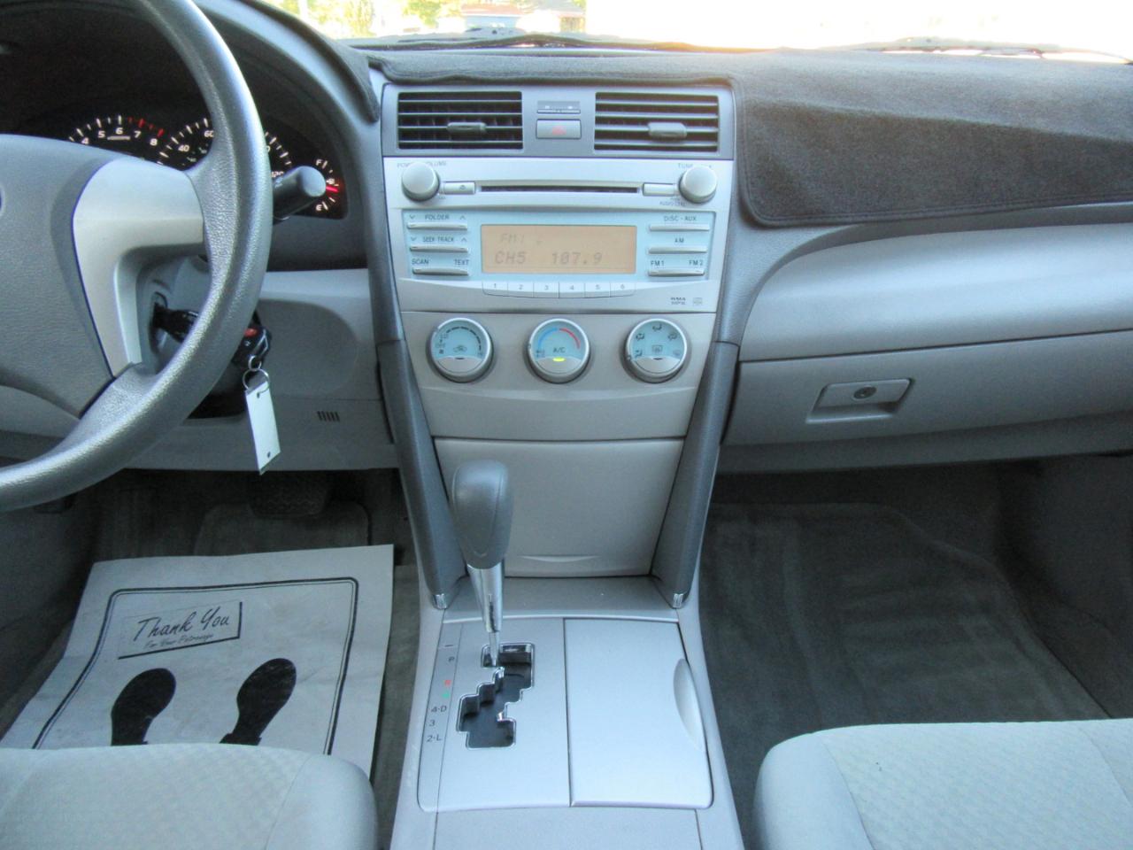 Toyota Camry LE 2009