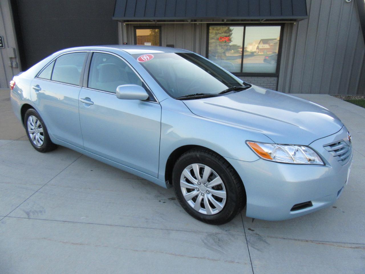 Toyota Camry LE 2009