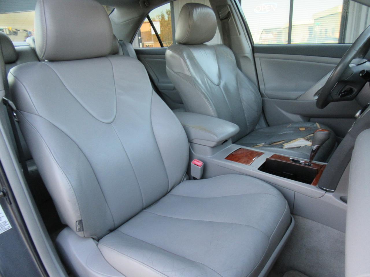 Toyota Camry XLE 2010