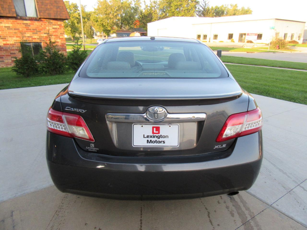 Toyota Camry XLE 2010