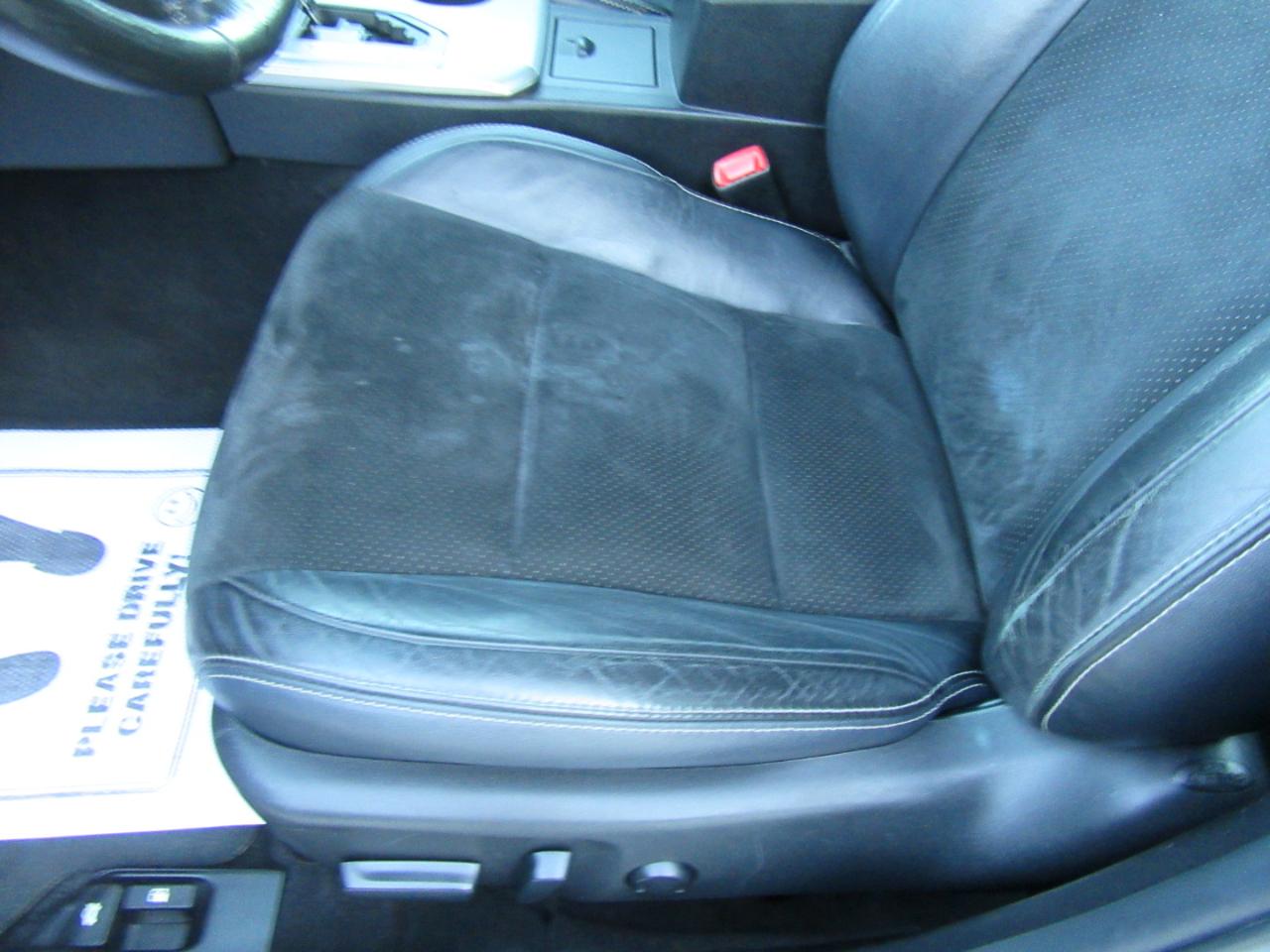Toyota Camry SE V6 2012