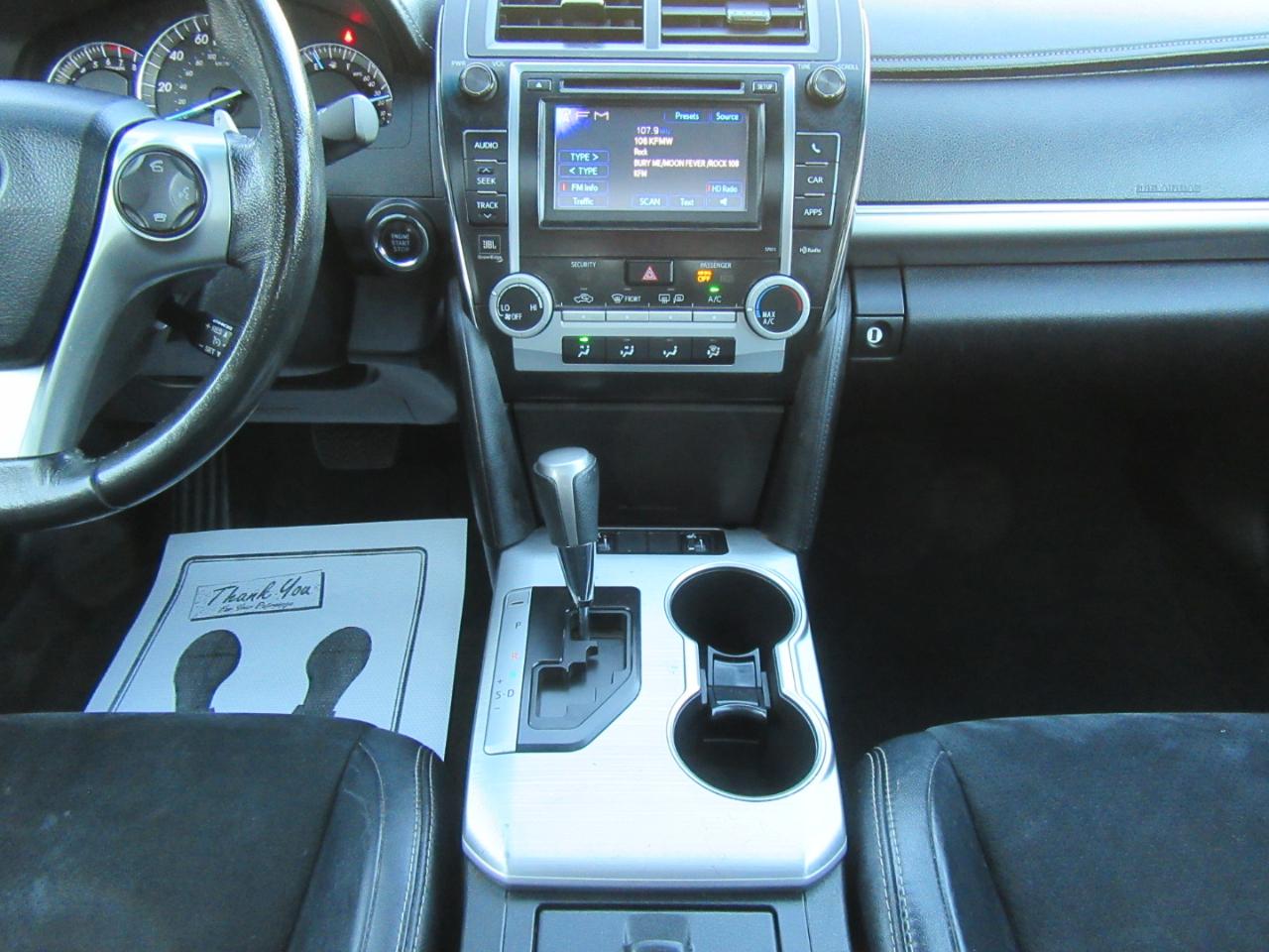 Toyota Camry SE V6 2012