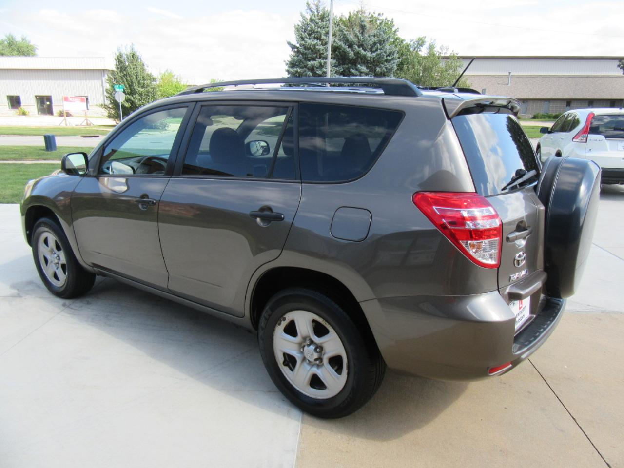 Toyota RAV4  2012