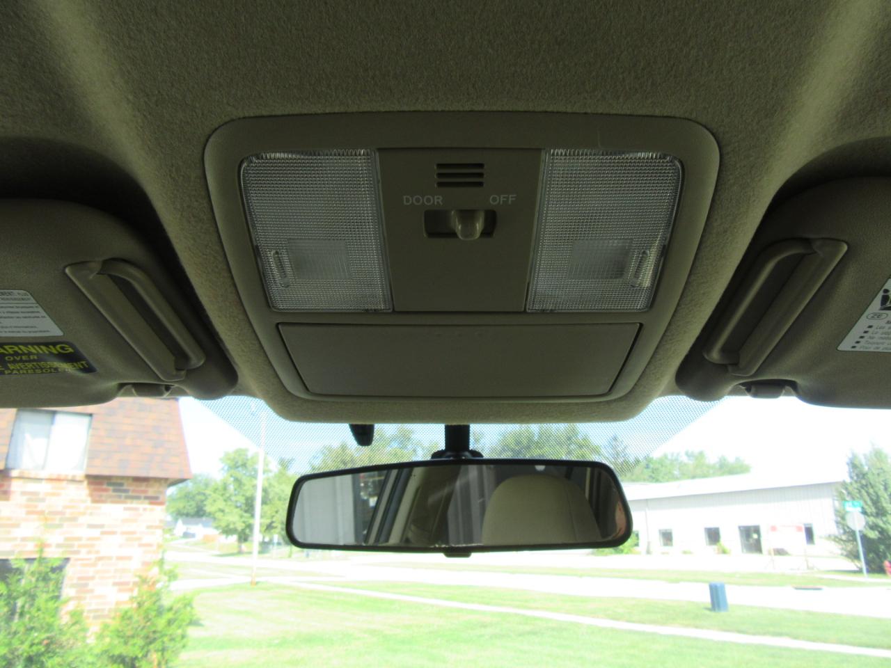Toyota RAV4  2012