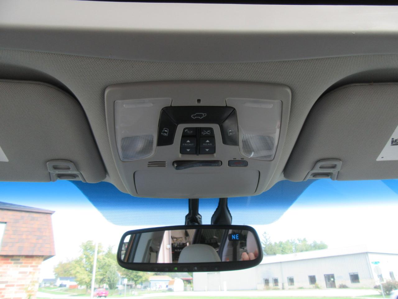 Toyota Sienna Limited AWD 7-Passenger V6 2015