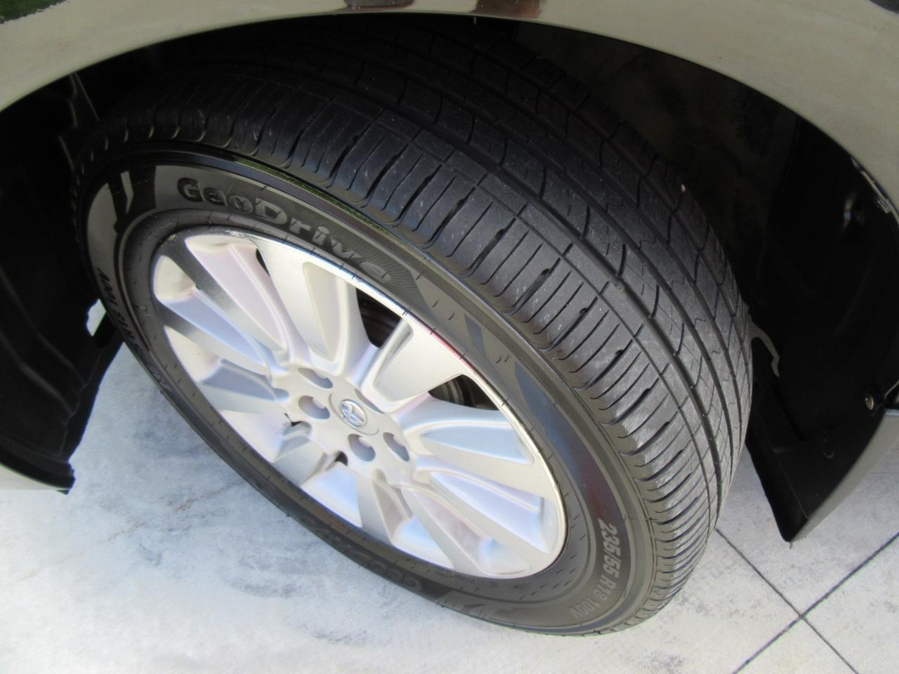 Toyota Sienna Limited AWD 7-Passenger V6 2015