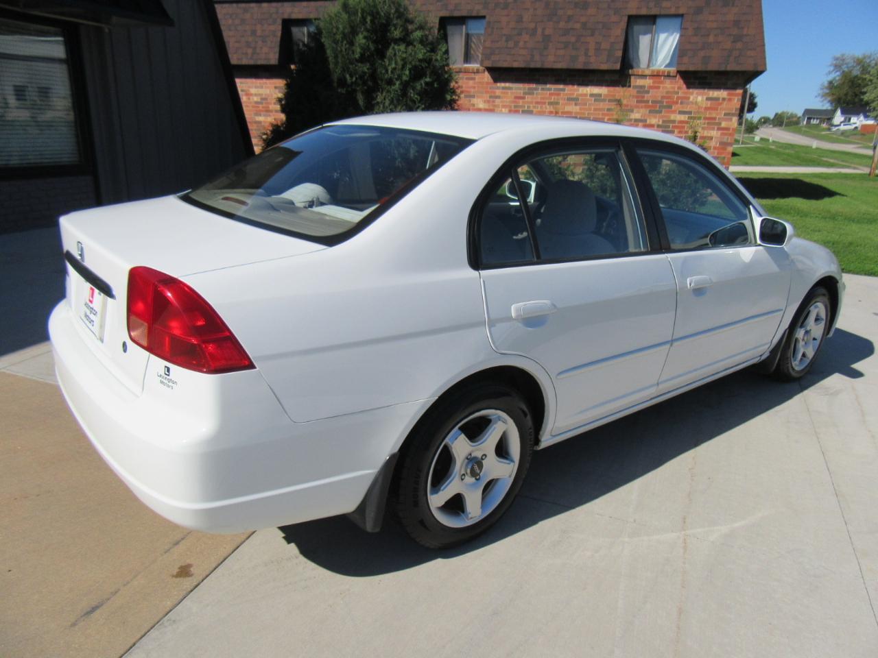 Honda Civic EX sedan 2002