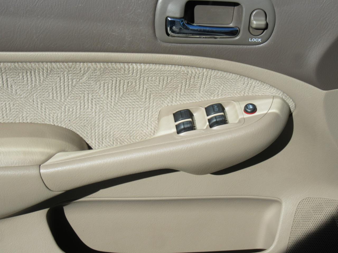 Honda Civic EX sedan 2002
