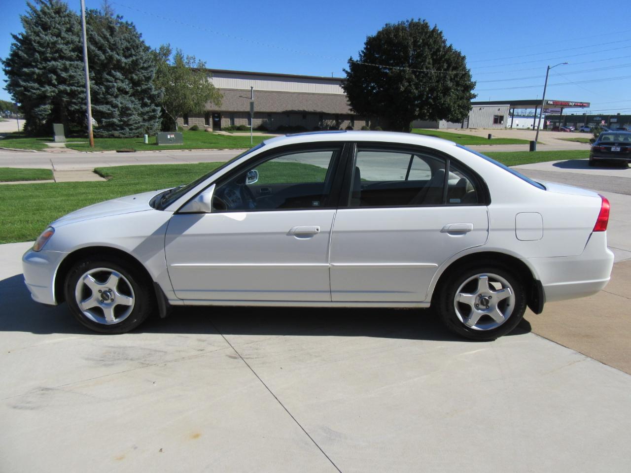 Honda Civic EX sedan 2002