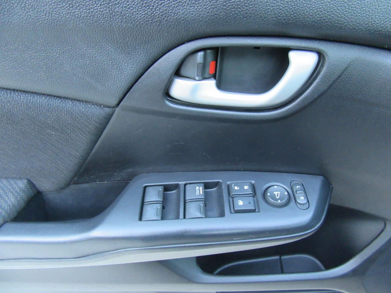 Honda Civic LX 2013