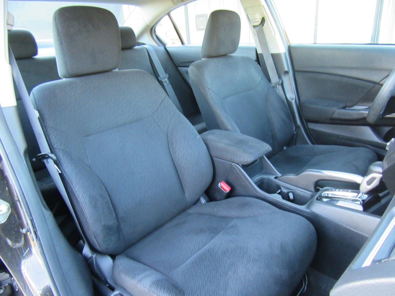 Honda Civic LX 2013