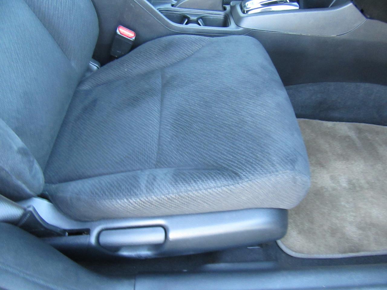 Honda Civic LX 2013