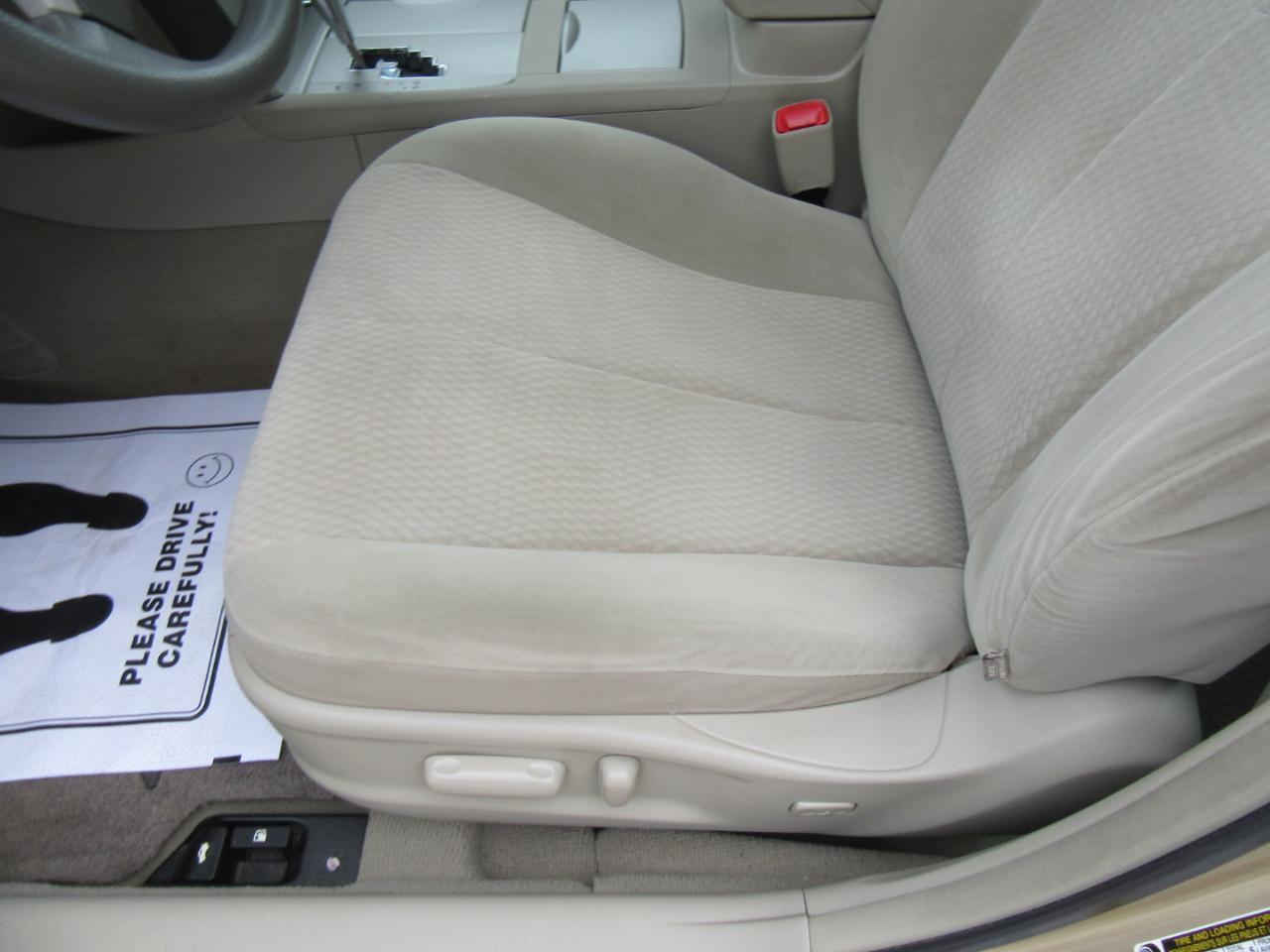 Toyota Camry LE 2011