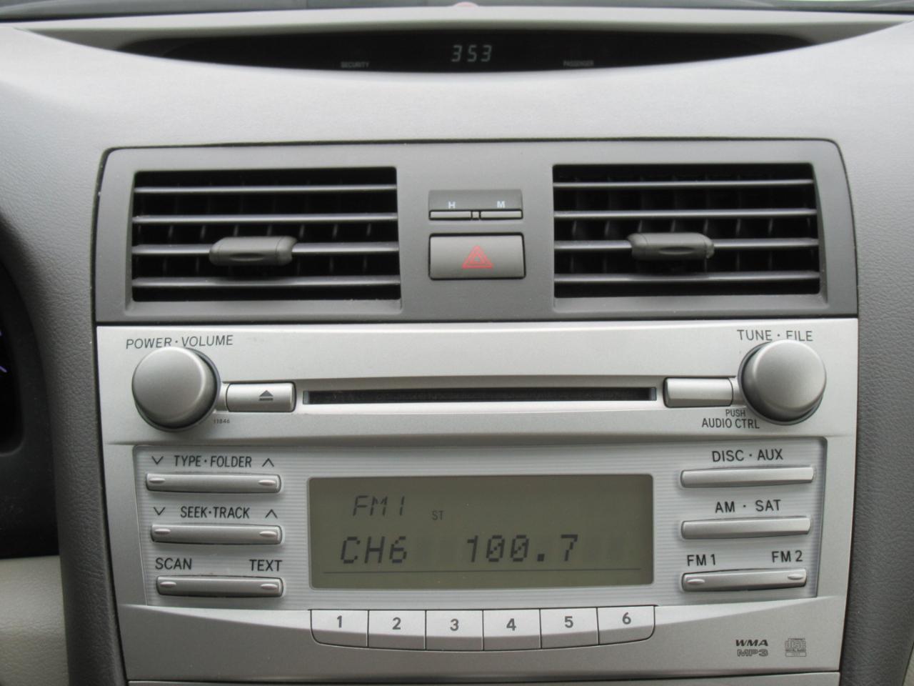 Toyota Camry LE 2011