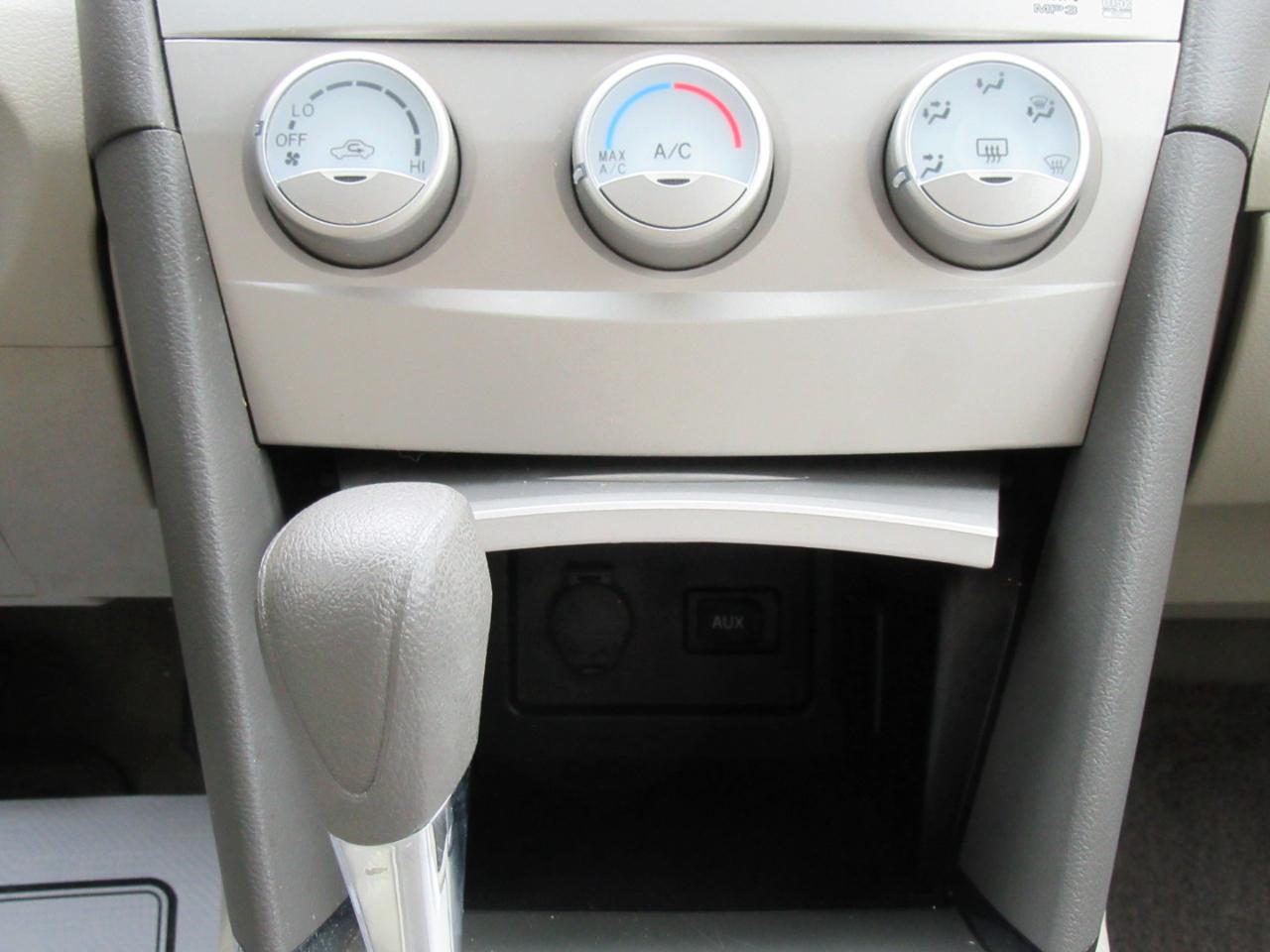 Toyota Camry LE 2011