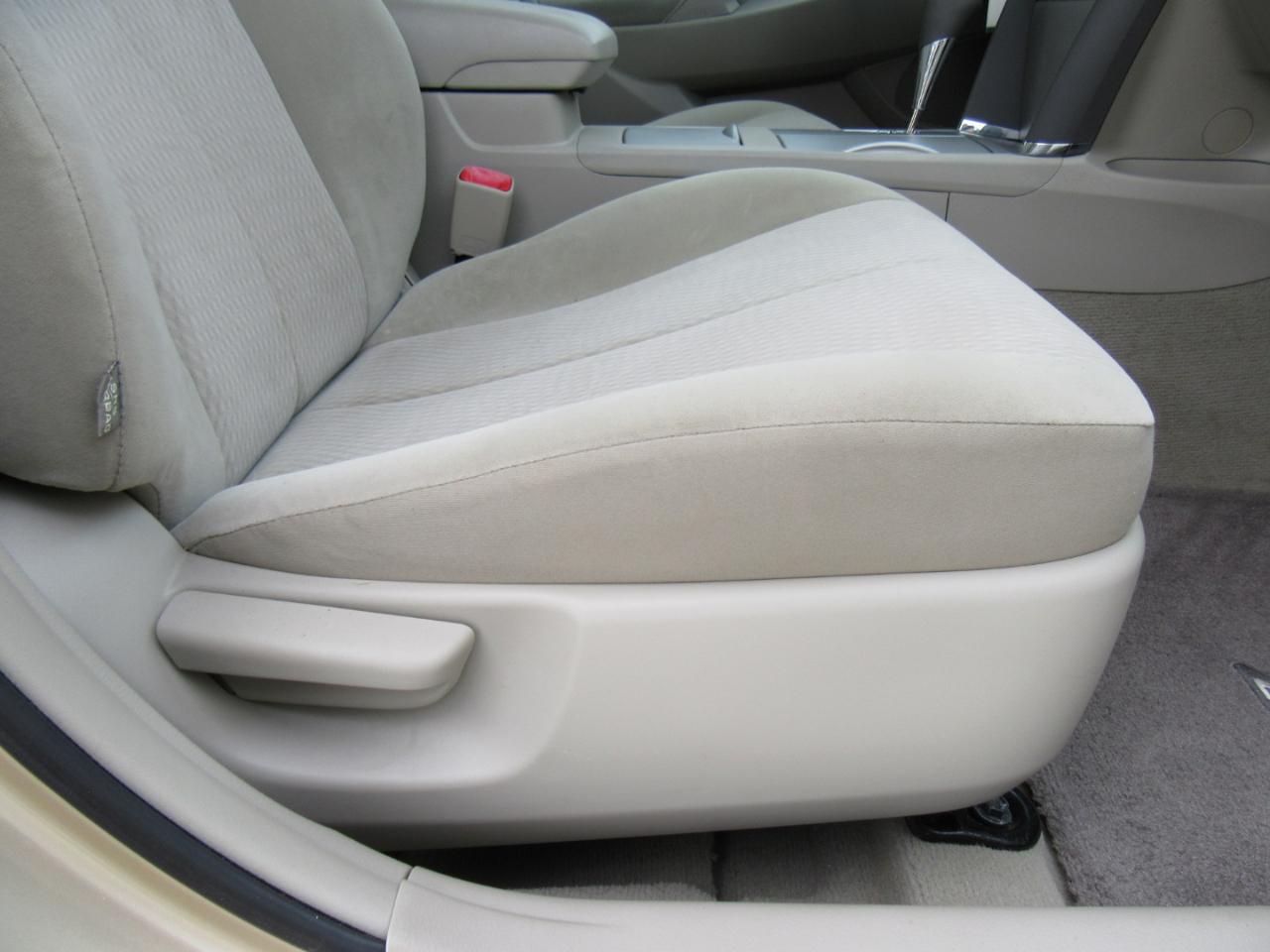 Toyota Camry LE 2011