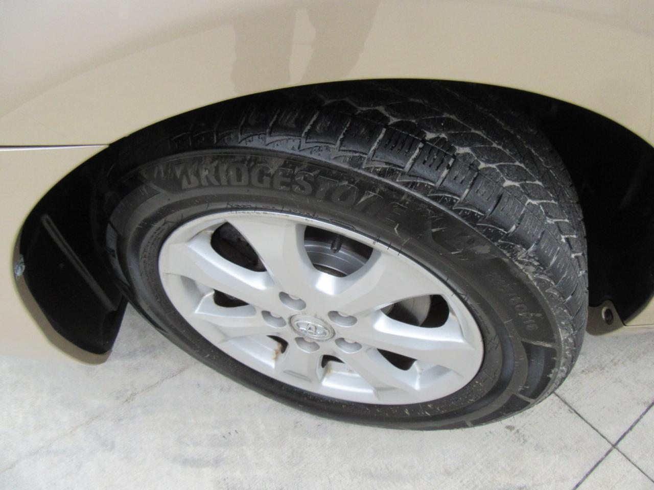 Toyota Camry LE 2011