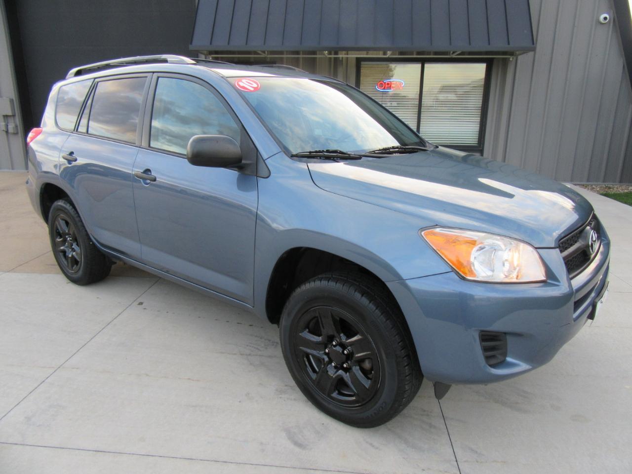 Toyota RAV4 Base 2010