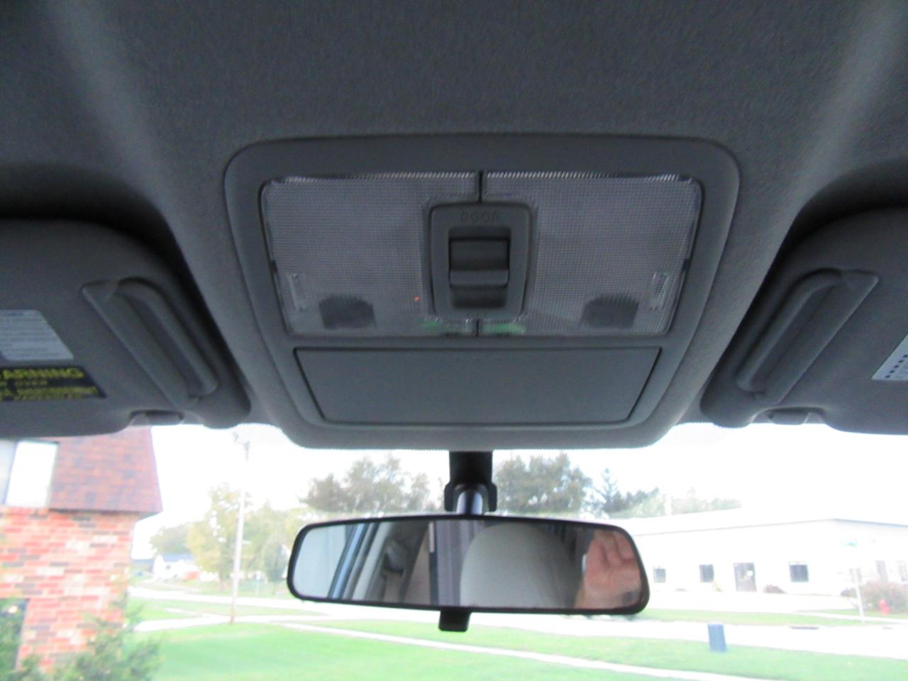 Toyota RAV4 Base 2010
