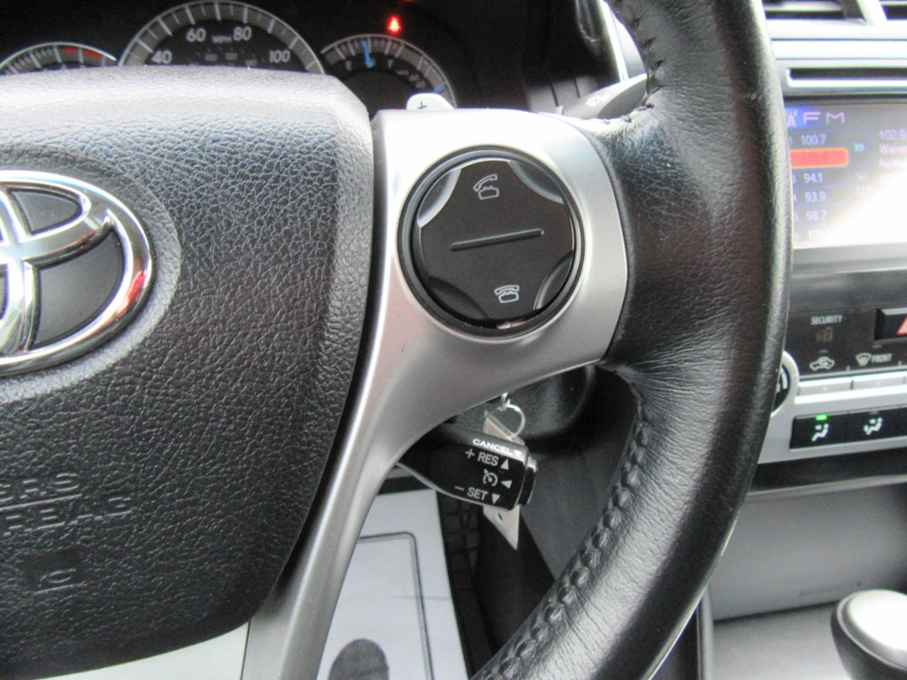 Toyota Camry SE 2014