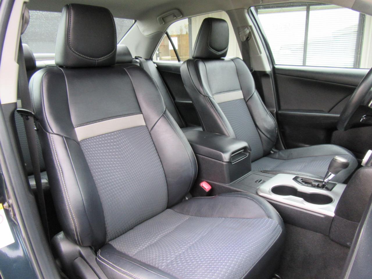Toyota Camry SE 2014