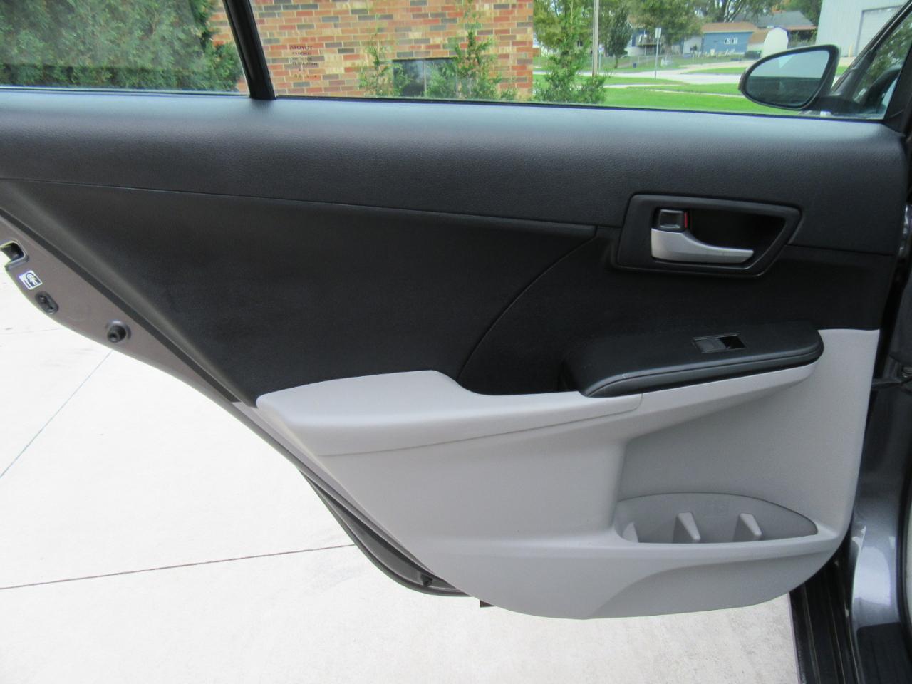 Toyota Camry LE 2013