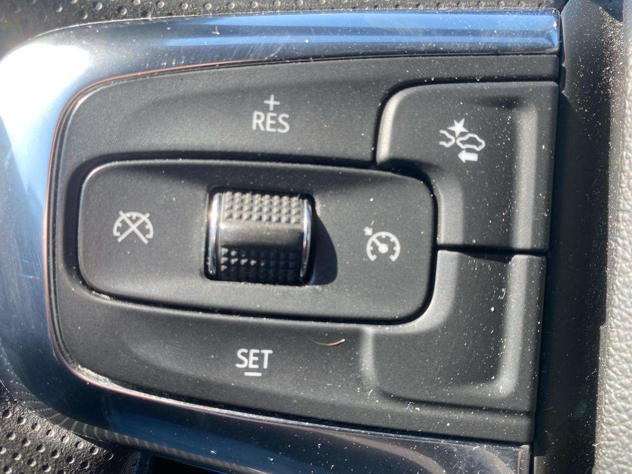 Chevrolet Blazer 2LT 4D SUV FWD 2023