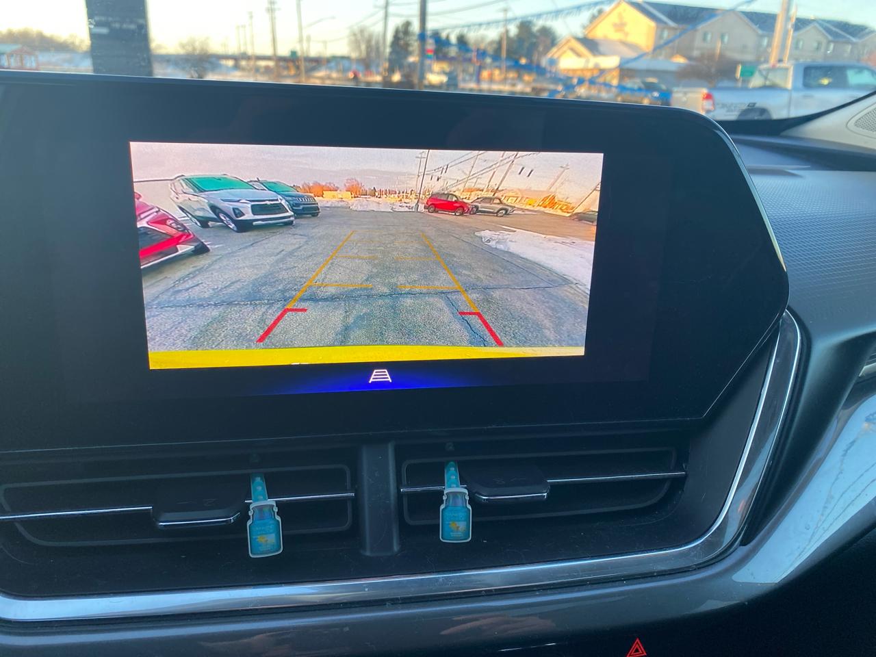 Chevrolet Trax ACTIV 4D SUV 2024