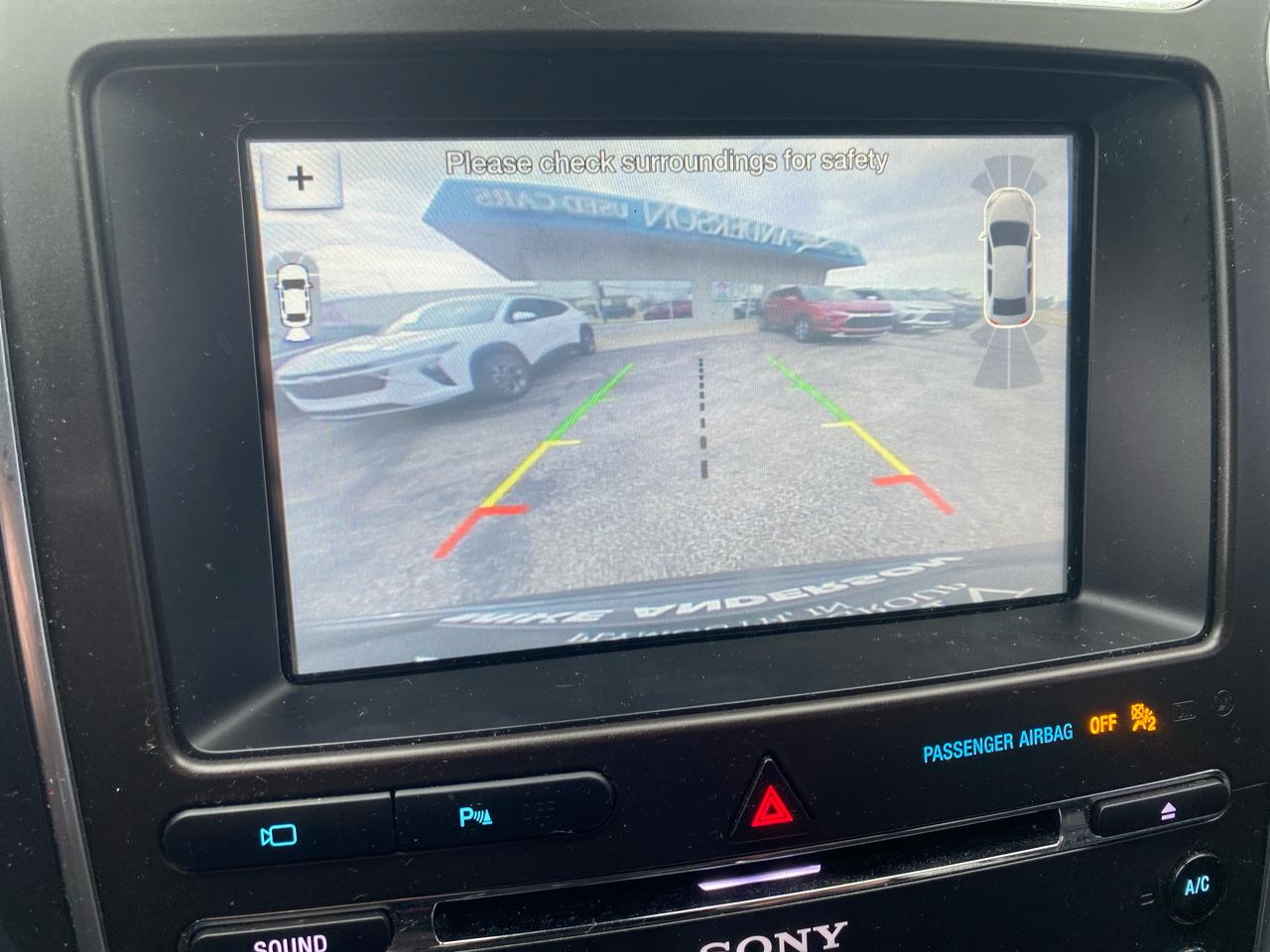 Ford Explorer Sport 4D SUV 4WD 2018