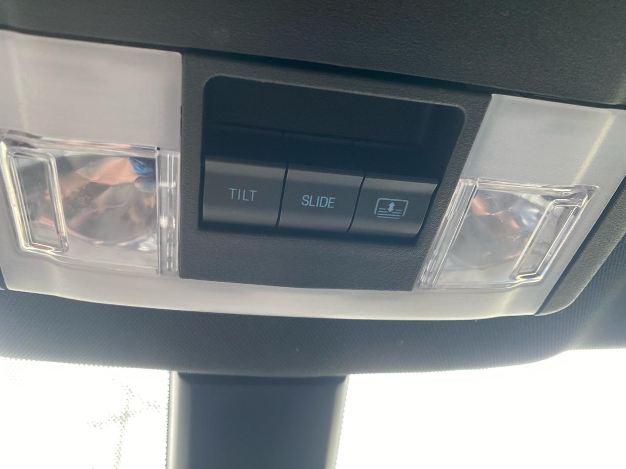 Ford Explorer Sport 4D SUV 4WD 2018