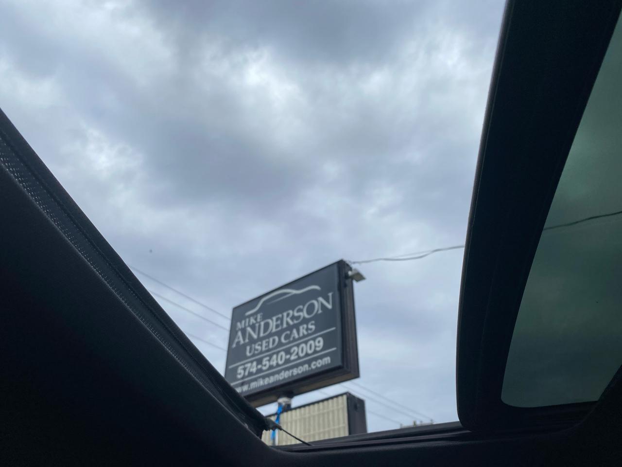 Ford Explorer Sport 4D SUV 4WD 2018