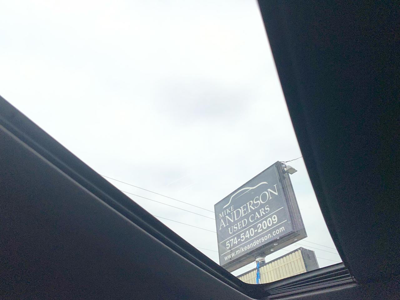 Ford Explorer Sport 4D SUV 4WD 2018