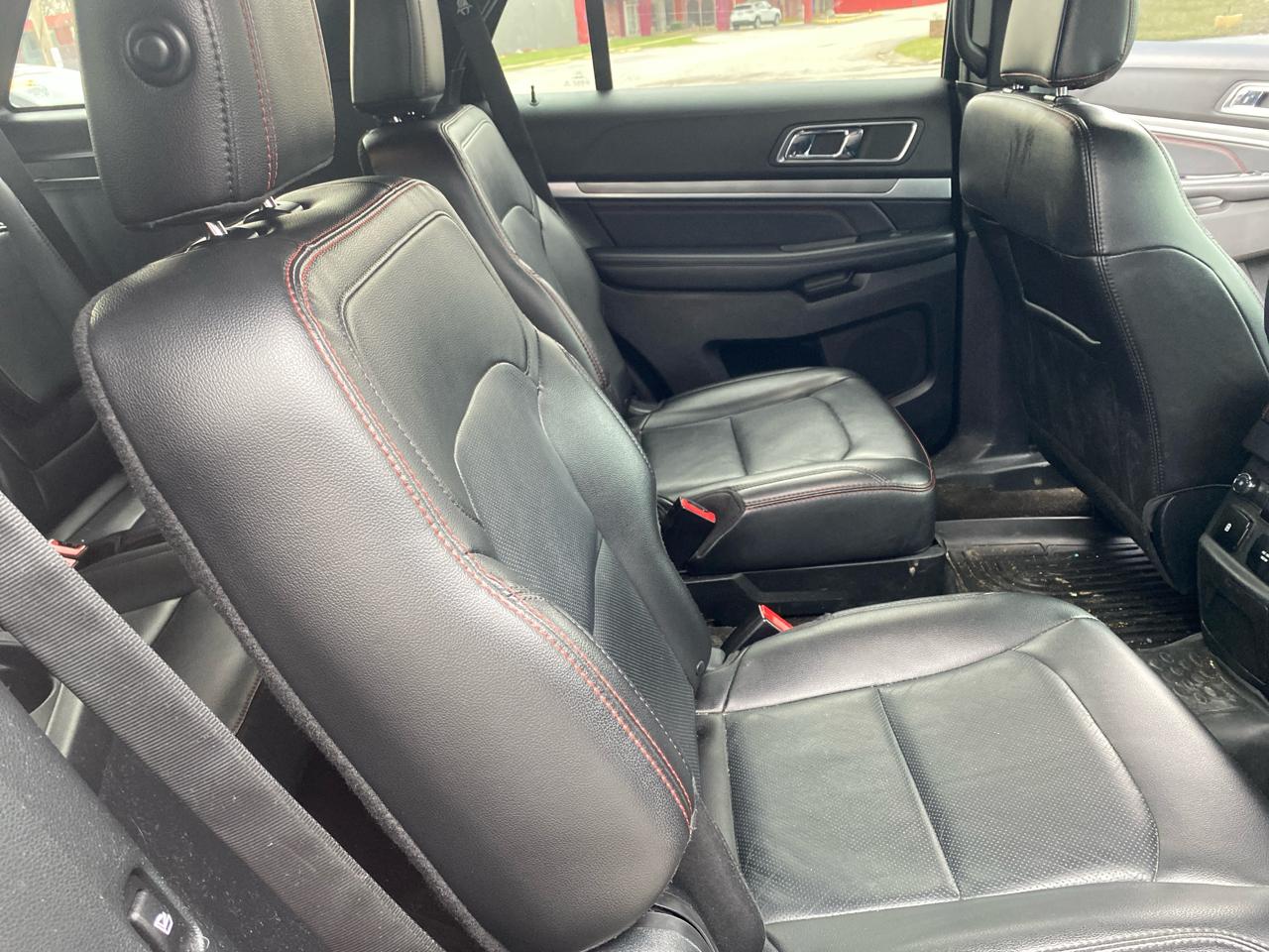 Ford Explorer Sport 4D SUV 4WD 2018