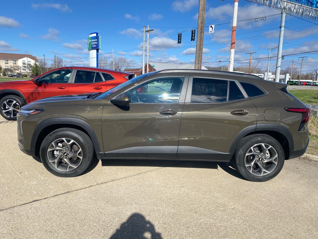 Chevrolet Trax LT 4D SUV FWD 2024