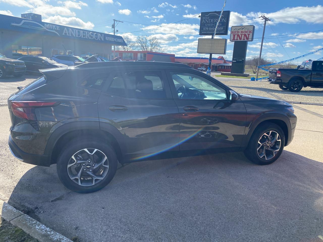 Chevrolet Trax LT 4D SUV FWD 2024