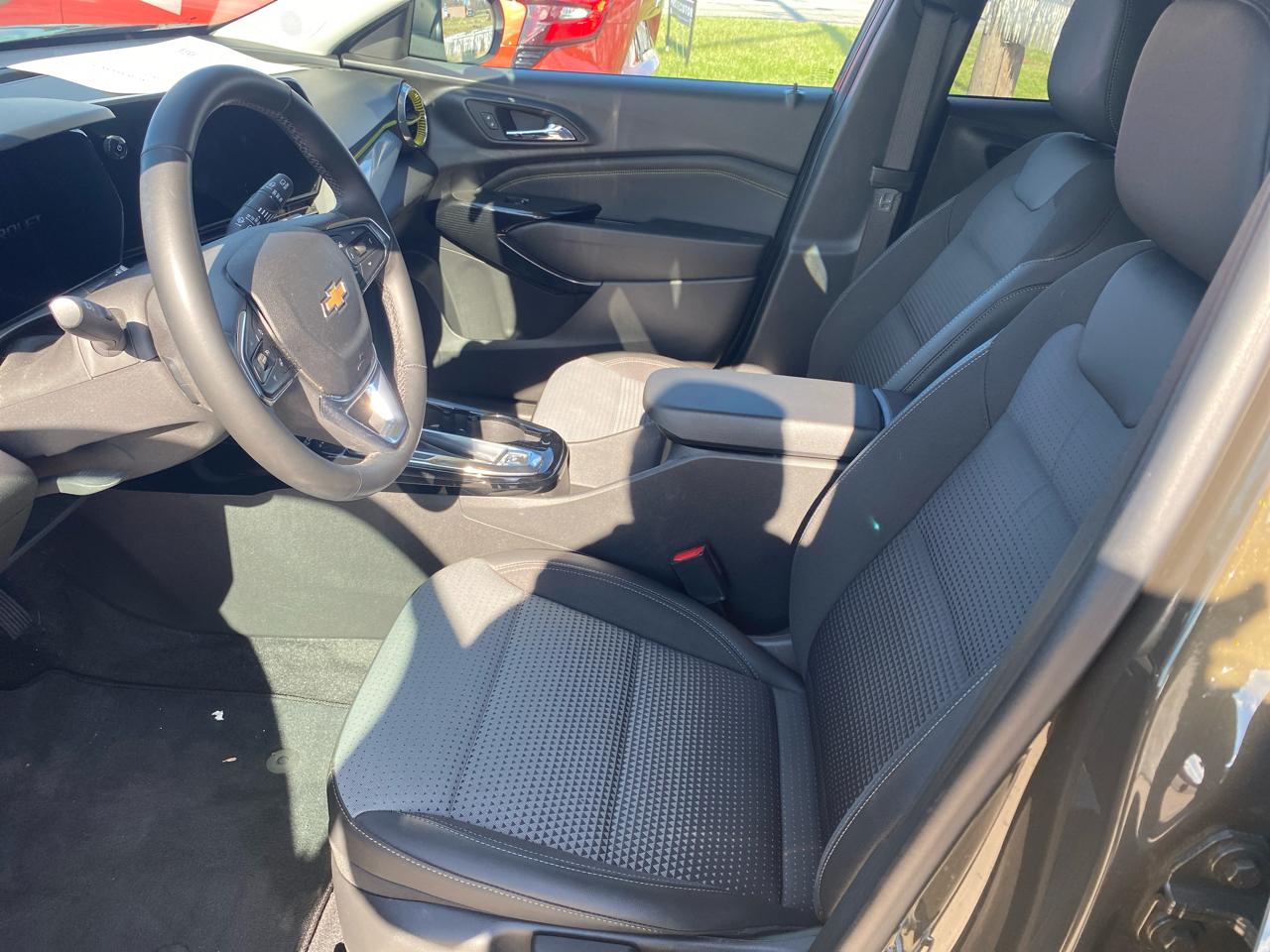 Chevrolet Trax LT 4D SUV FWD 2024