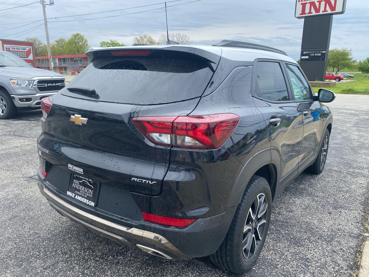Chevrolet TrailBlazer ACTIV 4D SUV FWD 2023