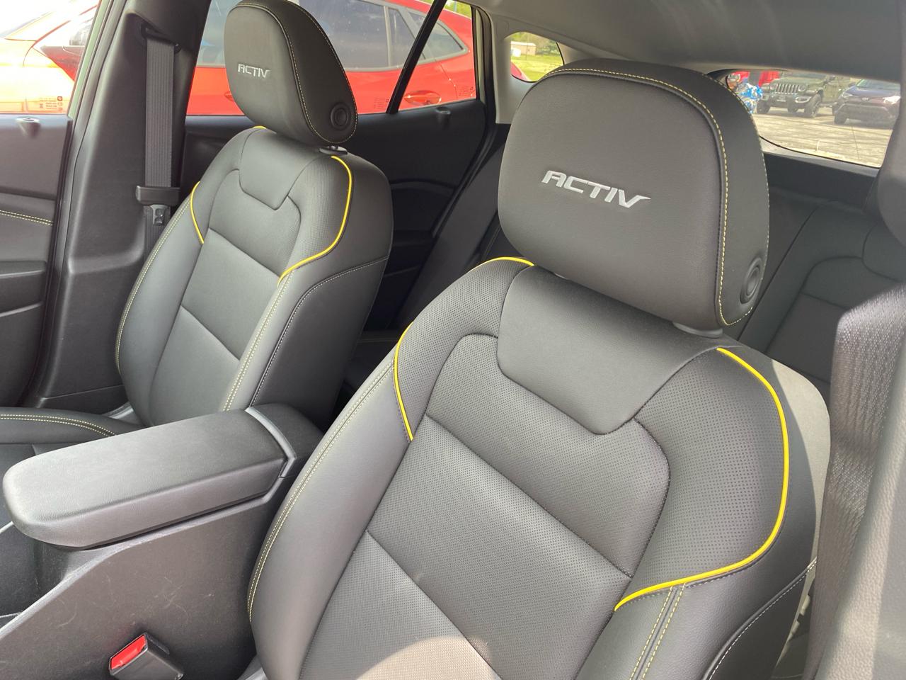 Chevrolet Trax ACTIV 4D SUV 2025
