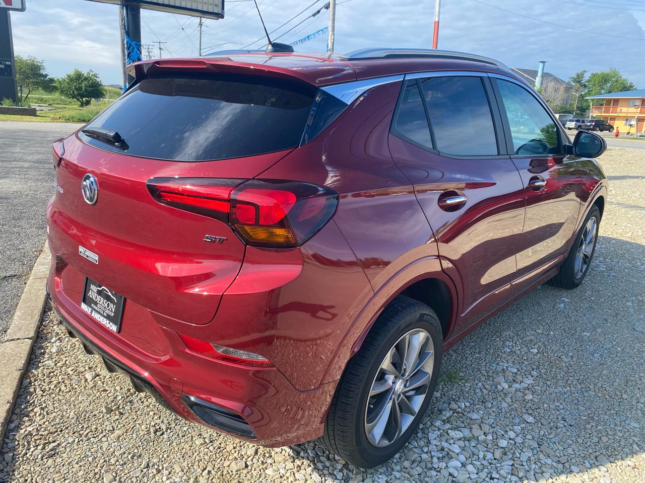 Buick Encore GX FWD 4dr Sport Touring 2022