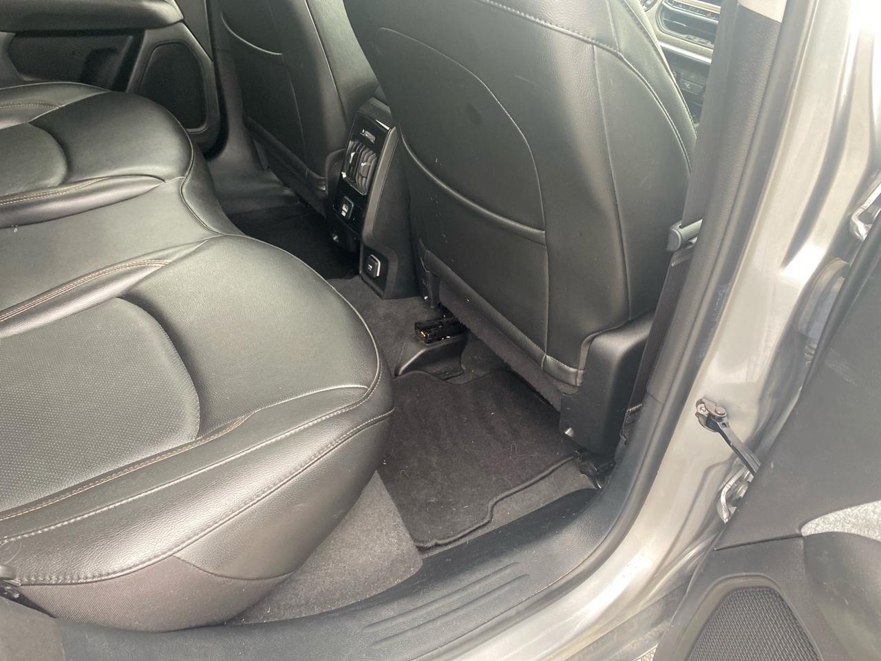 Jeep Compass Latitude LUX 4D SUV 4WD 2022